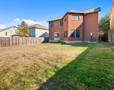 11112 Chatam Berry Ln - Photo Thumbnail 29