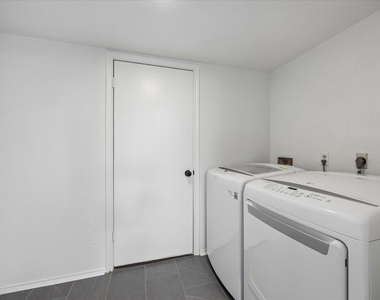 2609 Monarch Dr - Photo Thumbnail 14