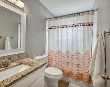 1808 Sylvia Ln - Photo Thumbnail 16