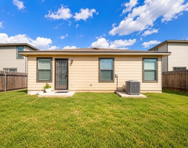 9000 Stambourne St - Photo Thumbnail 13