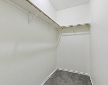 133 N Kanaio Dr - Photo Thumbnail 19