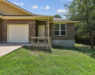 133 N Kanaio Dr - Photo Thumbnail 1