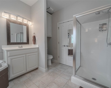 19013 Venture Dr - Photo Thumbnail 10