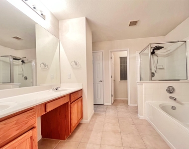 1103 Apollo Ln - Photo Thumbnail 17