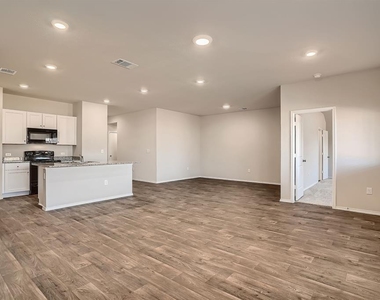 5832 Brocade Dr - Photo Thumbnail 2