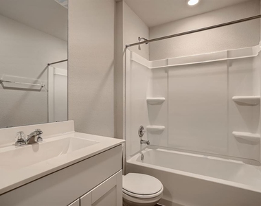 5832 Brocade Dr - Photo Thumbnail 8