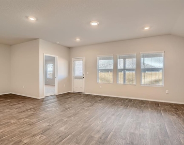 5832 Brocade Dr - Photo Thumbnail 3