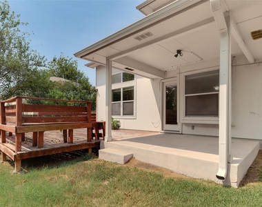15301 Ora Ln - Photo Thumbnail 17