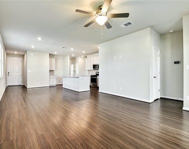 125 Otella St - Photo Thumbnail 5