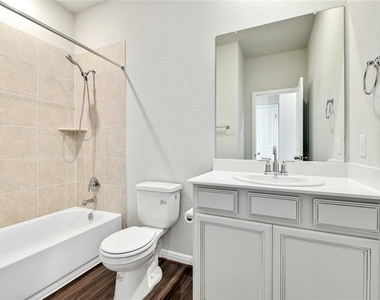 125 Otella St - Photo Thumbnail 15