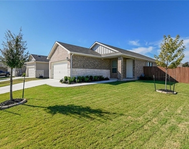 125 Otella St - Photo Thumbnail 1
