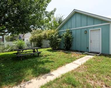 423 Wetzel - Photo Thumbnail 8