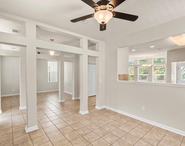 423 Wetzel - Photo Thumbnail 11