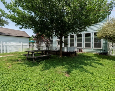 423 Wetzel - Photo Thumbnail 7