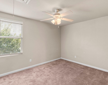 423 Wetzel - Photo Thumbnail 23