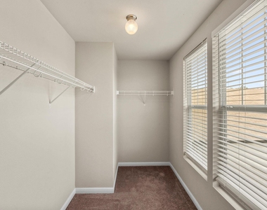 423 Wetzel - Photo Thumbnail 20