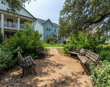 423 Wetzel - Photo Thumbnail 4
