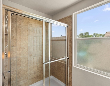 423 Wetzel - Photo Thumbnail 22