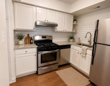 9407 Quail Meadow Dr - Photo Thumbnail 4