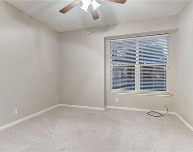 8914 Bridgewood Trl - Photo Thumbnail 15