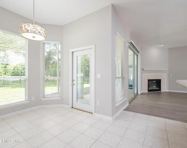 171 Elmwood Drive - Photo Thumbnail 8