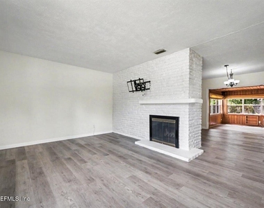 6216 Suwanee Road - Photo Thumbnail 8