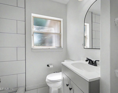 6216 Suwanee Road - Photo Thumbnail 19