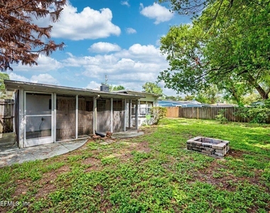 6216 Suwanee Road - Photo Thumbnail 31