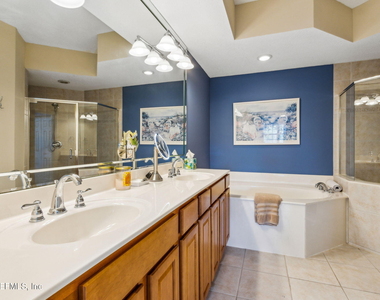 425 N Ocean Grande Drive - Photo Thumbnail 25