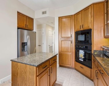 425 N Ocean Grande Drive - Photo Thumbnail 54