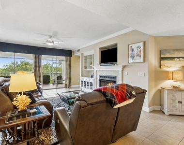 425 N Ocean Grande Drive - Photo Thumbnail 8