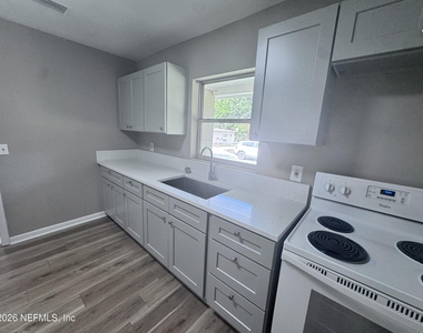 6144 Catoma Street - Photo Thumbnail 4
