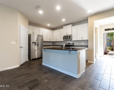 146 Castro Court - Photo Thumbnail 6
