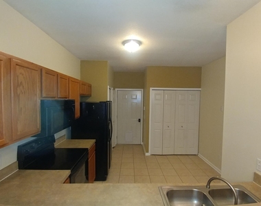 408 Southern Branch Lane - Photo Thumbnail 3