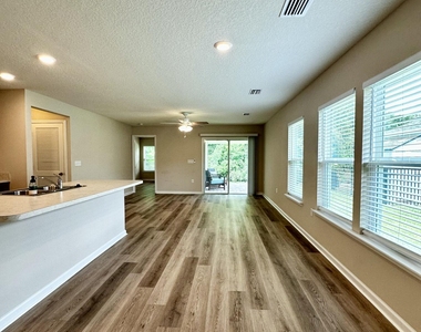 227 Sawmill Landing Drive - Photo Thumbnail 11