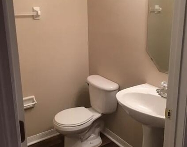 255 Beech Brook Street - Photo Thumbnail 6