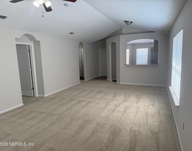 5550 Oak Crossing Drive - Photo Thumbnail 13
