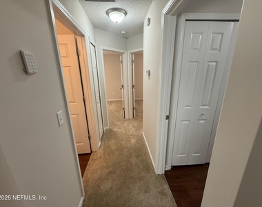 5550 Oak Crossing Drive - Photo Thumbnail 20