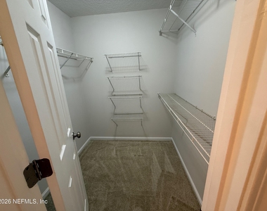 5550 Oak Crossing Drive - Photo Thumbnail 19