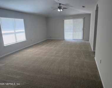 5550 Oak Crossing Drive - Photo Thumbnail 5