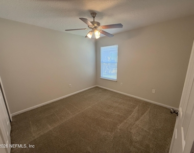 5550 Oak Crossing Drive - Photo Thumbnail 23