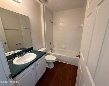 5550 Oak Crossing Drive - Photo Thumbnail 29