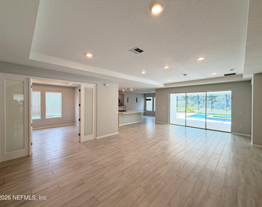 1352 Arklow Circle - Photo Thumbnail 4