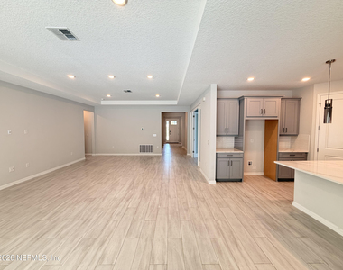 1352 Arklow Circle - Photo Thumbnail 1