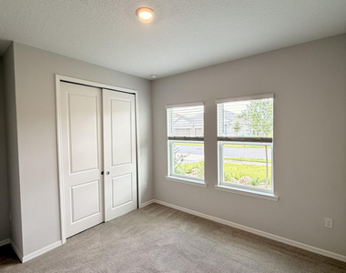 1352 Arklow Circle - Photo Thumbnail 28