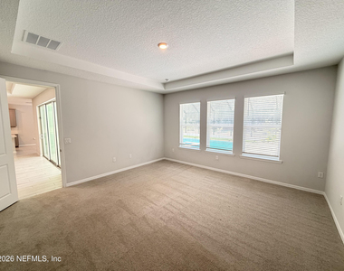 1352 Arklow Circle - Photo Thumbnail 11