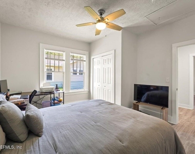 747 West Street - Photo Thumbnail 17