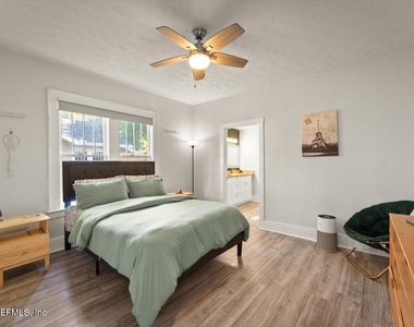 747 West Street - Photo Thumbnail 19