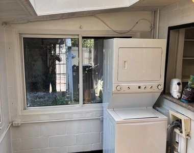 1343 Rensselaer Avenue - Photo Thumbnail 42