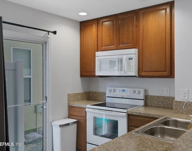 3408 Biltmore Way - Photo Thumbnail 19